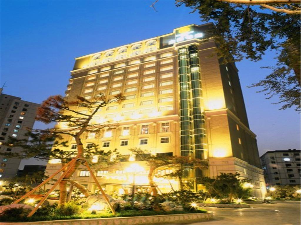 New Grand Dynasty Hotel Chaoyang  Exterior photo