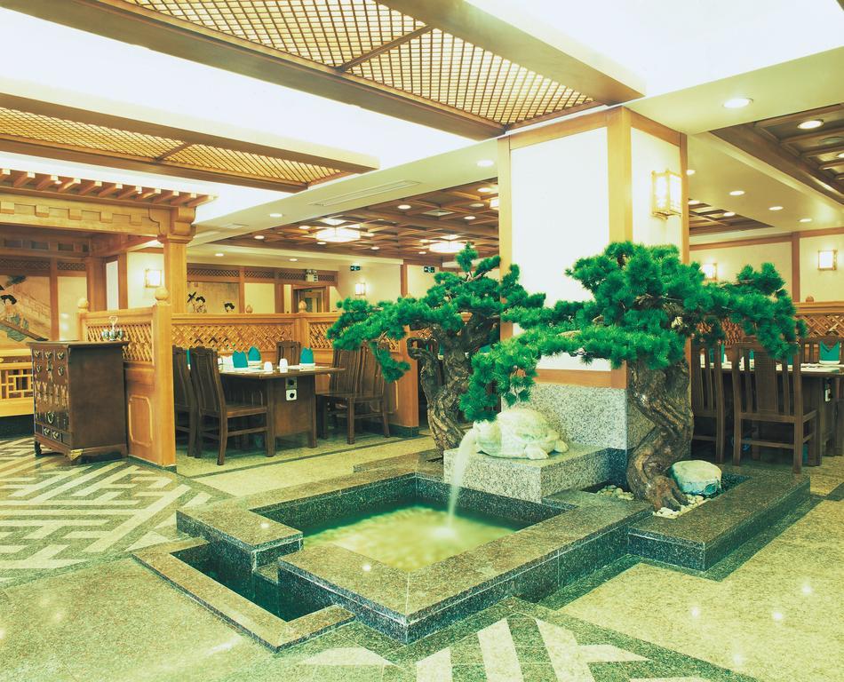 New Grand Dynasty Hotel Chaoyang  Exterior photo